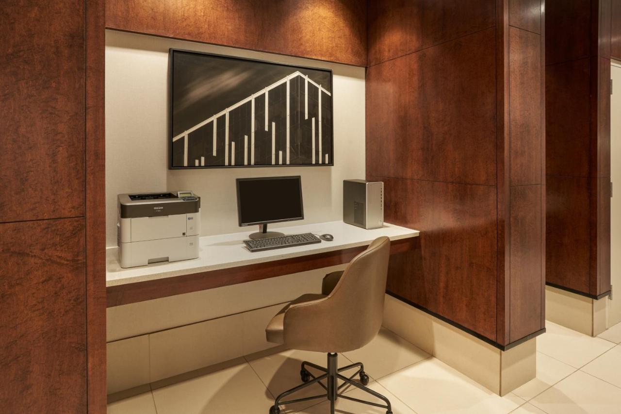 Springhill Suites By Marriott Philadelphia Airport / Ridley Park Eksteriør bilde
